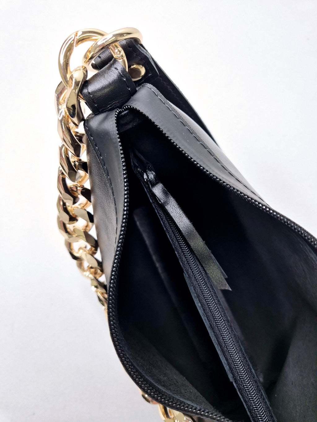 Yumi | Handgjord hobo bag i läder - Kompakt