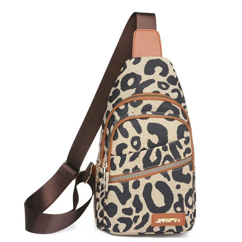 Leopardmönstrad crossbody axelväska för kvinnor