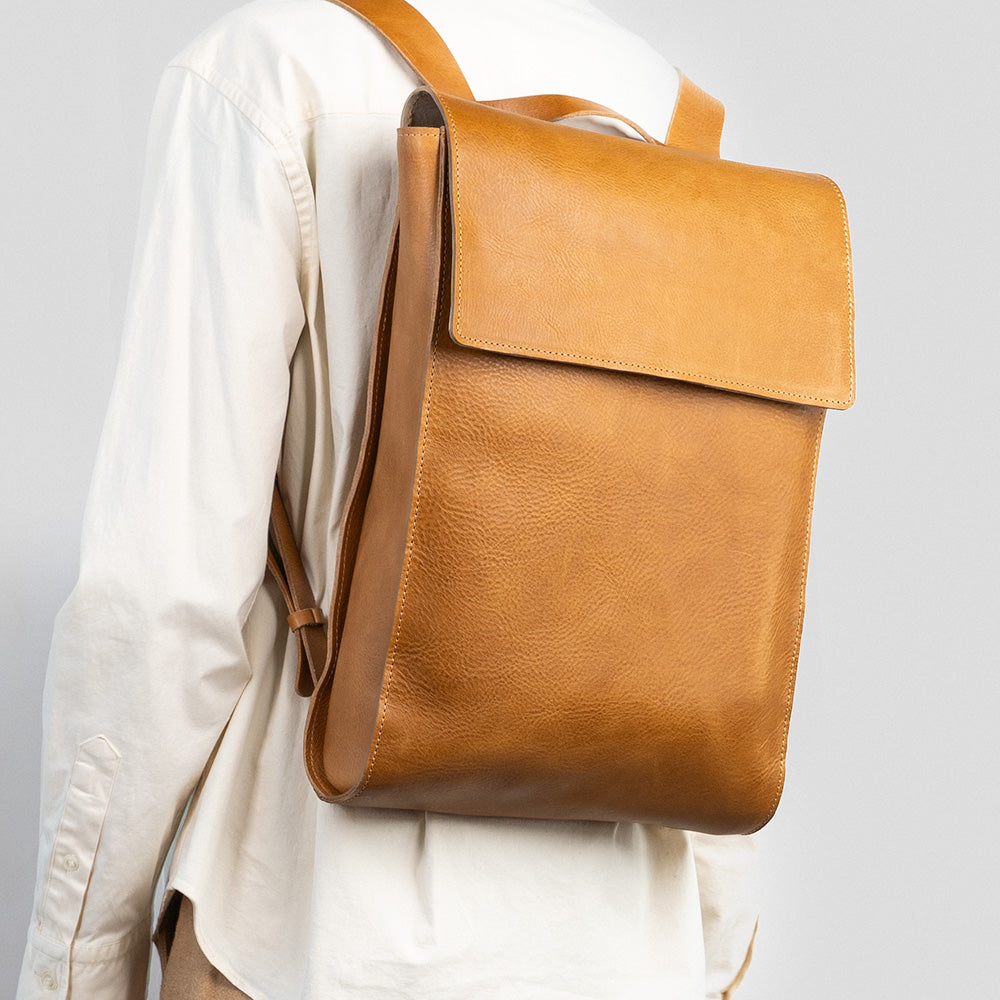 The Minimalist | Ryggsäck i Tanläder
