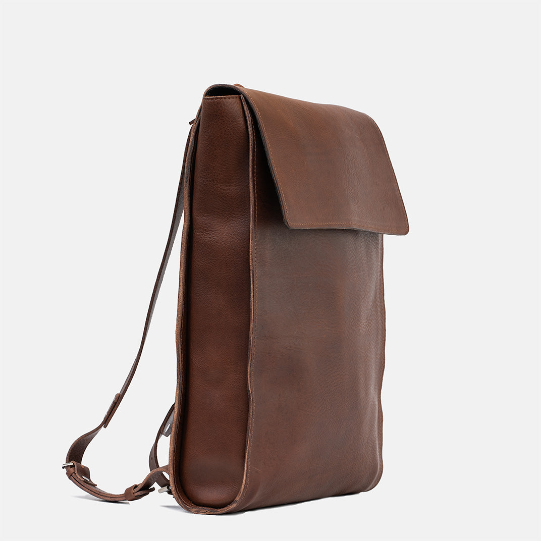 The Minimalist | Mahogany leather backpack